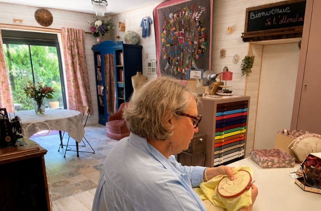 Atelier Broderie Dordogne – M Papillonne