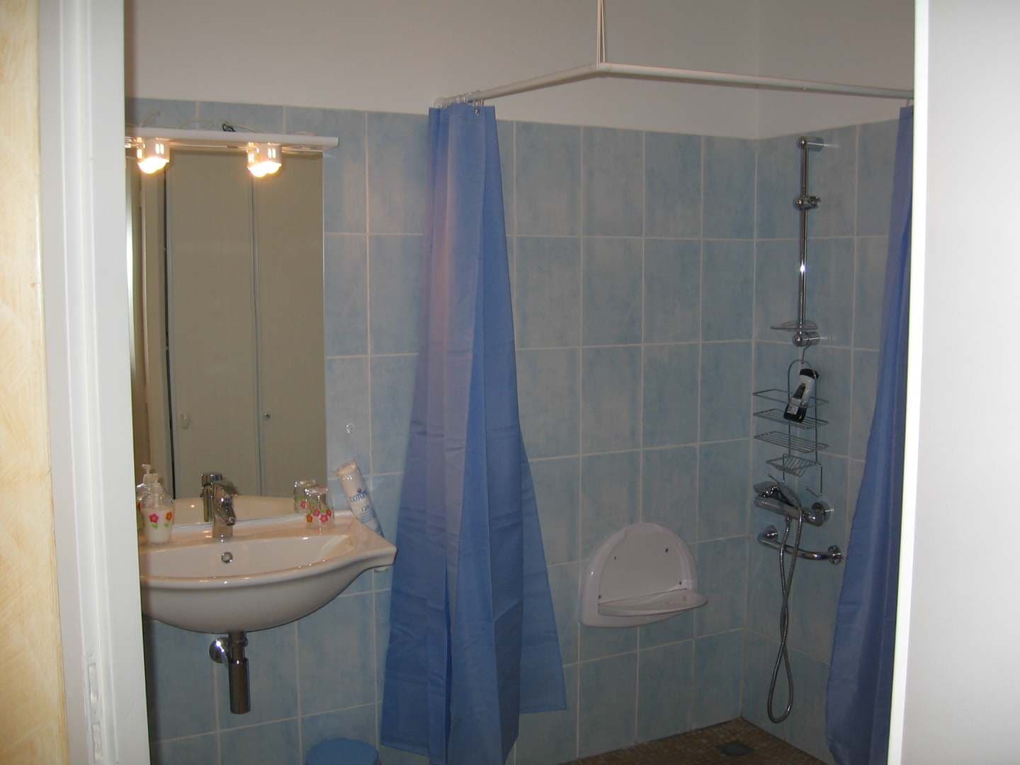 Meublé Buffet - Lescar - bain