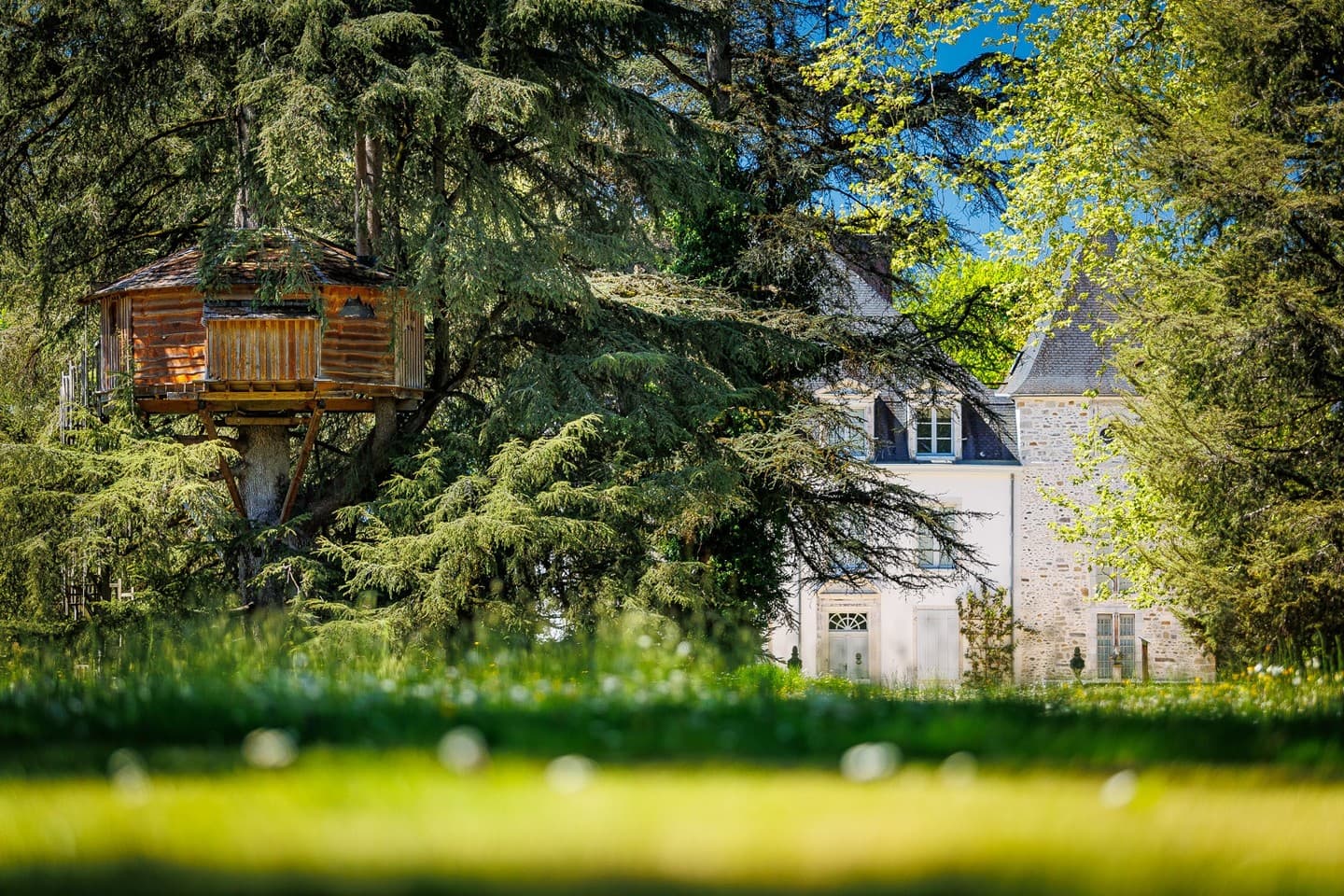 Cabane chateau laas