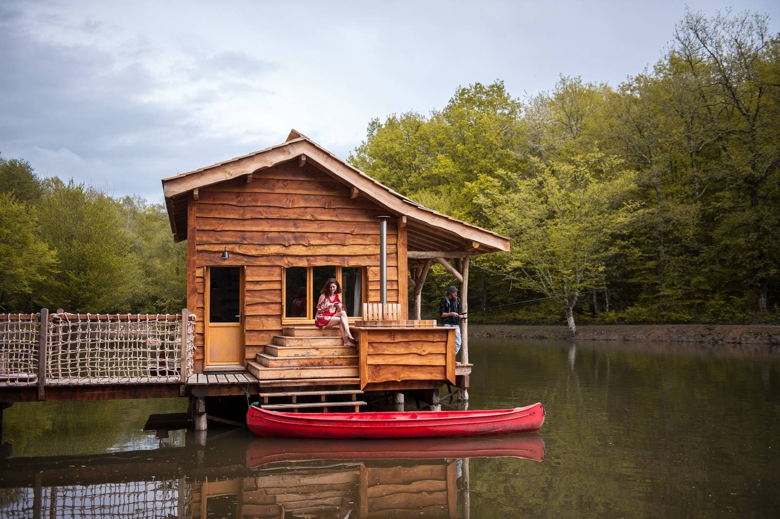 cabane-sur-eau