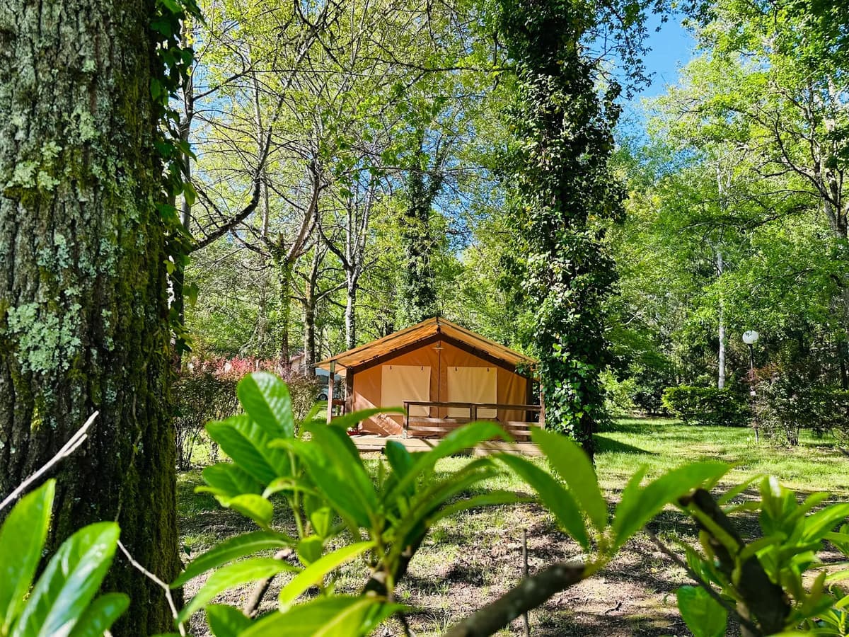 camping-les-pialades-chalet