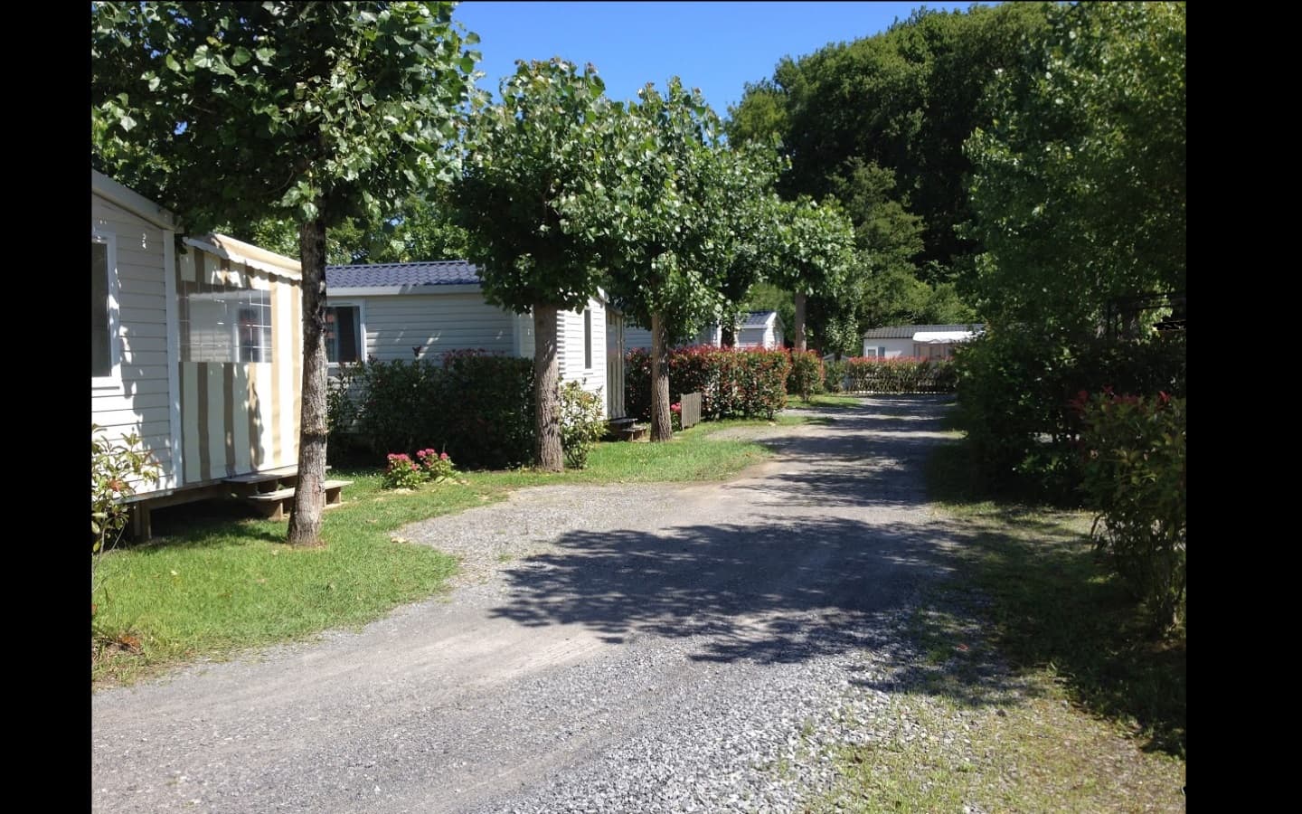 camping-untxin-socoa-allée_cpg_urr