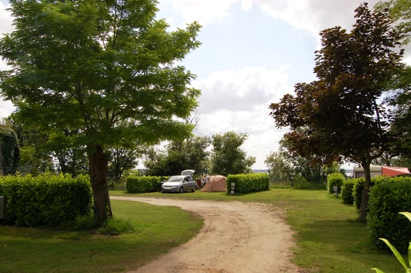 camping citadelle Blaye 800x600