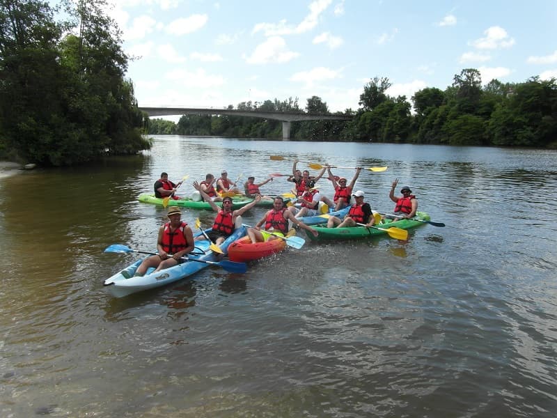 canoës