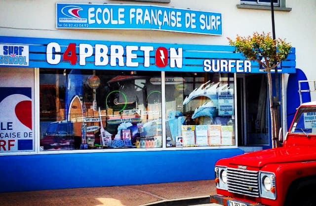 CAPBRETONSURFER-Capbreton-OTILAS