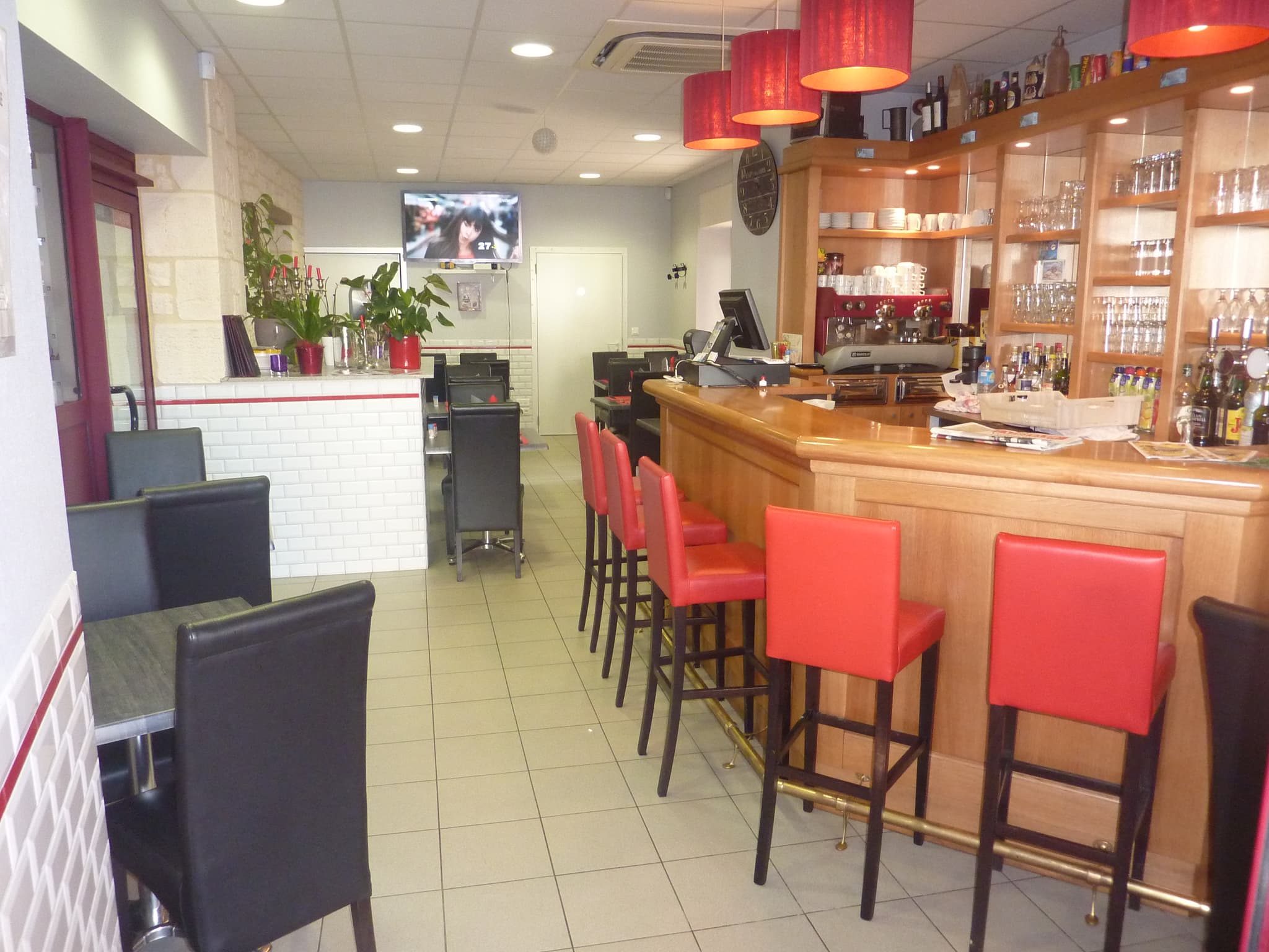 cclt_res_loubotchicot_bar