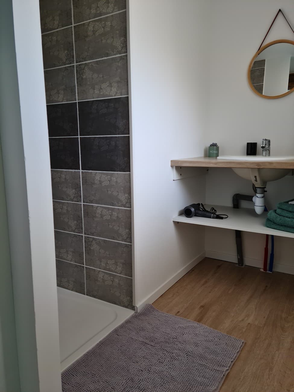 cerizay-gite-reves-bleus-douche