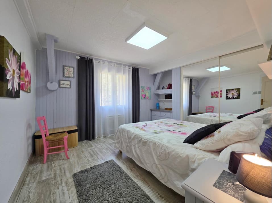 chambre 1 avec lit double