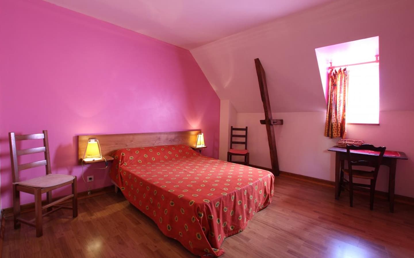 Chambre 2 maison Etcheto location Pays basque Soule Lacarry