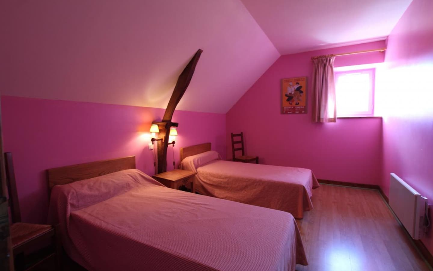 Chambre 2bis maison Etcheto location Pays basque Soule Lacarry