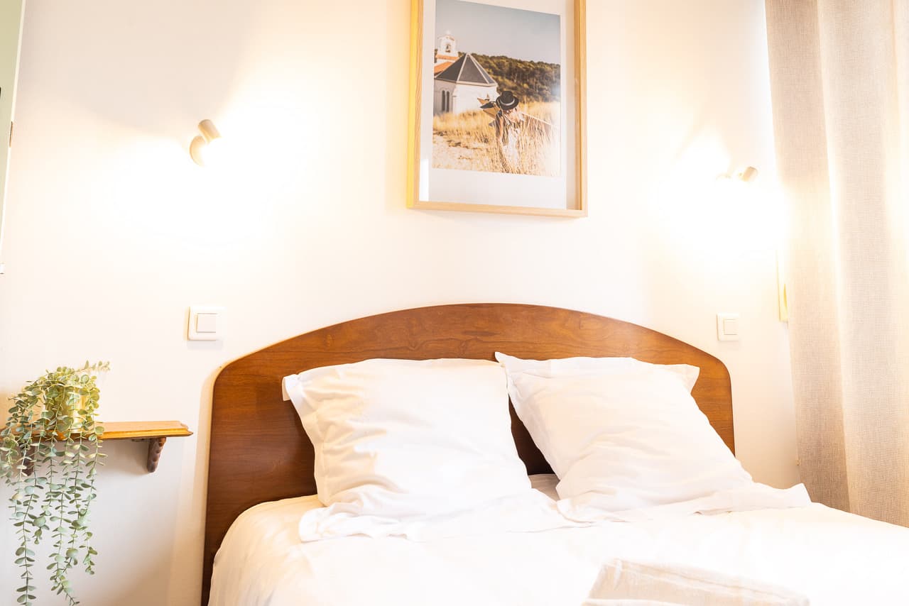 Hôtel & Bistrot Fine - chambre-double-tête-de-lit