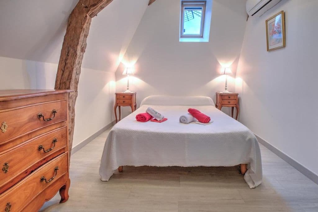 chambre1-le-moulin-de-villeverneix