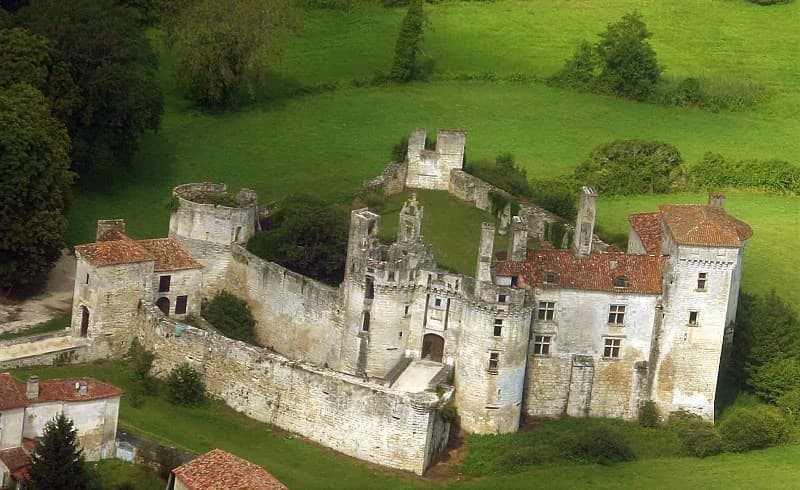 chateau