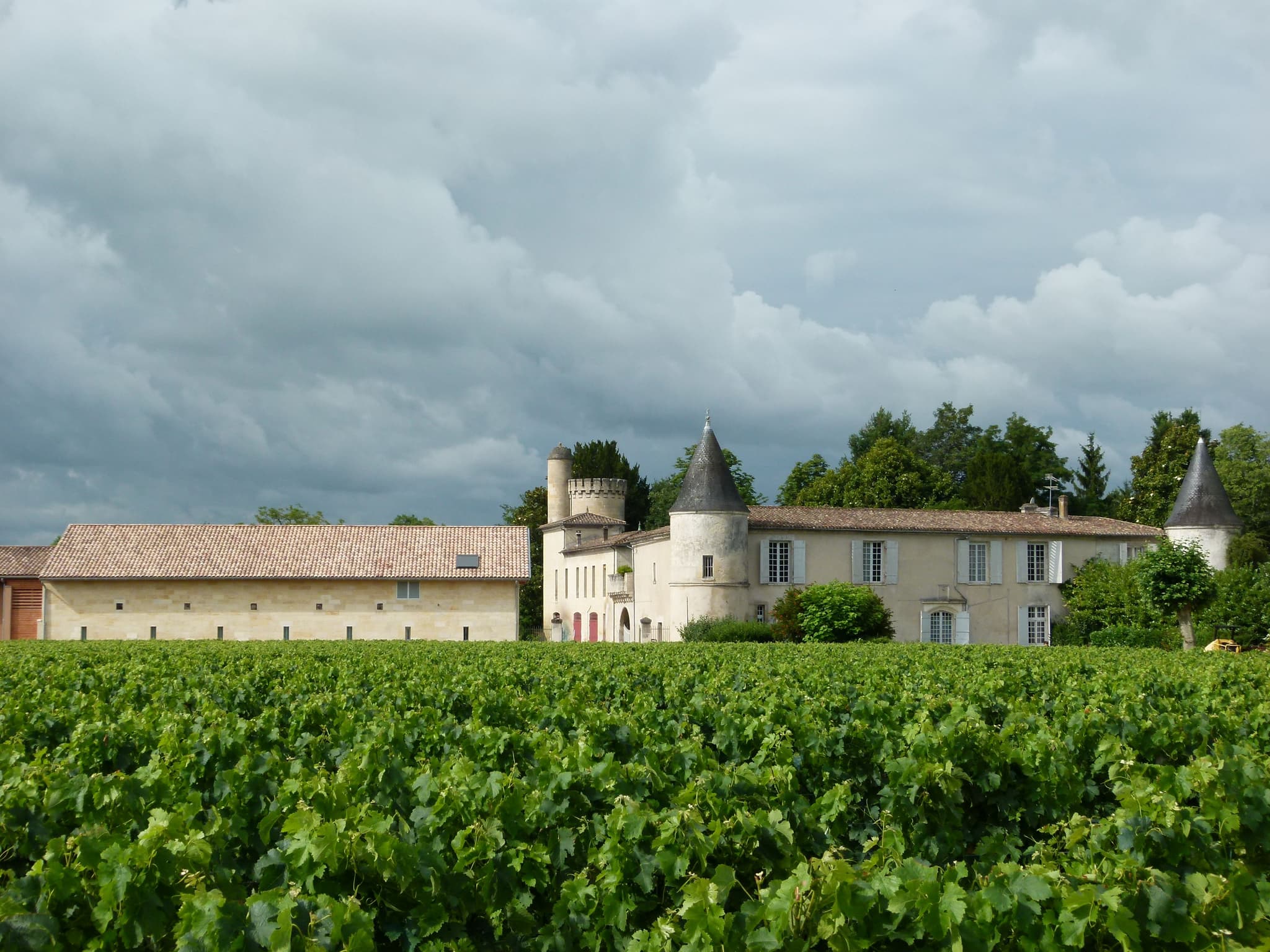chateau+chai fenetres ouvertes