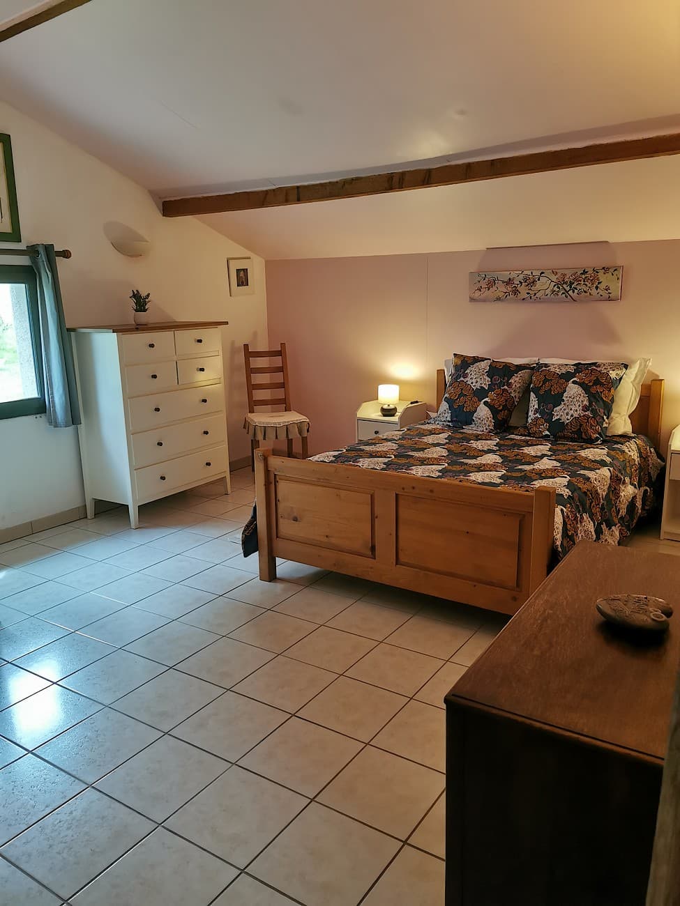 chiche-gite-de-la-pomerie-chambre1