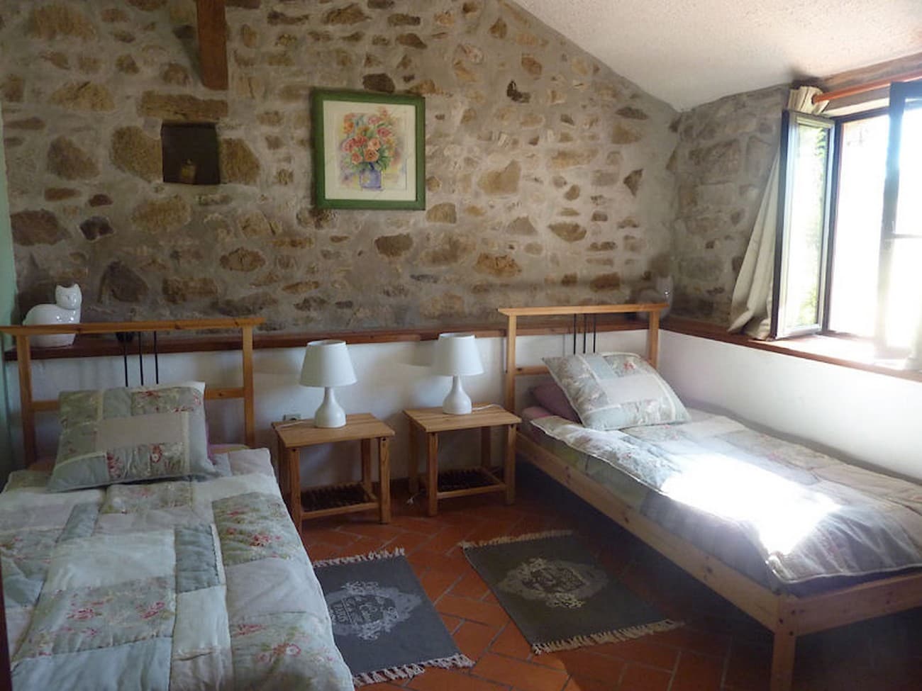 chiche-gite-de-la-pomerie-chambre2