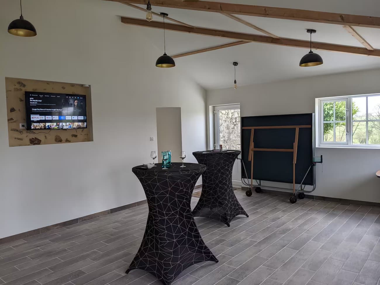 clesse-gite-belle-planche-salle-jeux