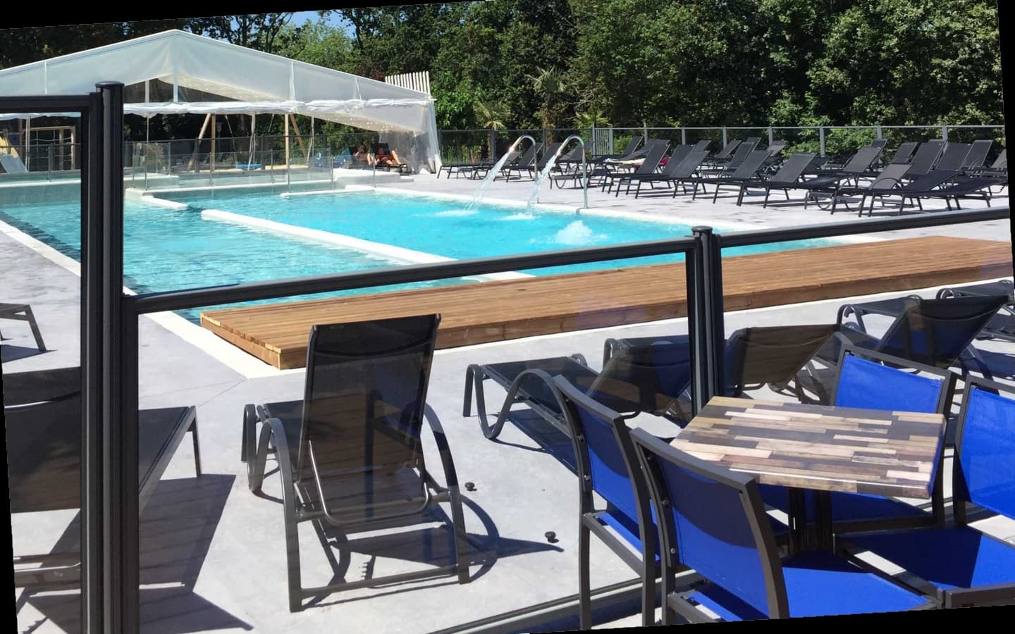 corniche_piscine_camping_urr