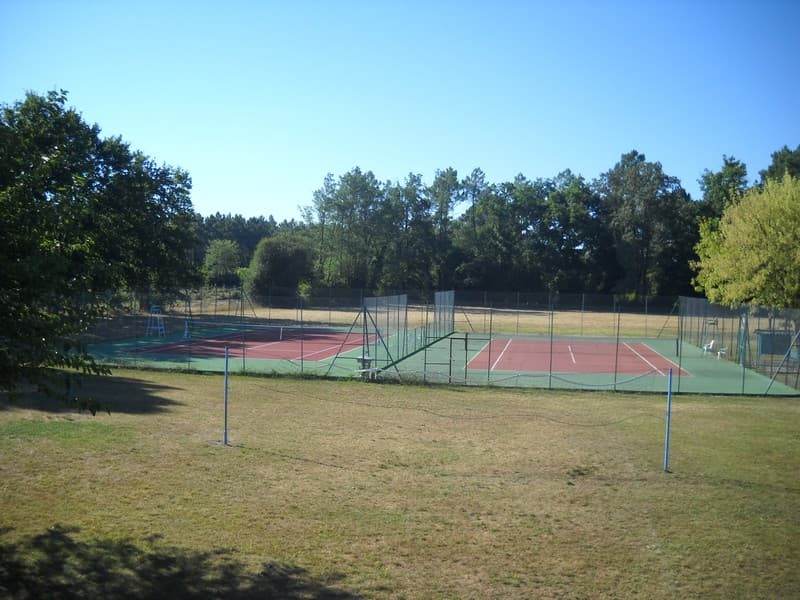 Courts de tennis Houeilles