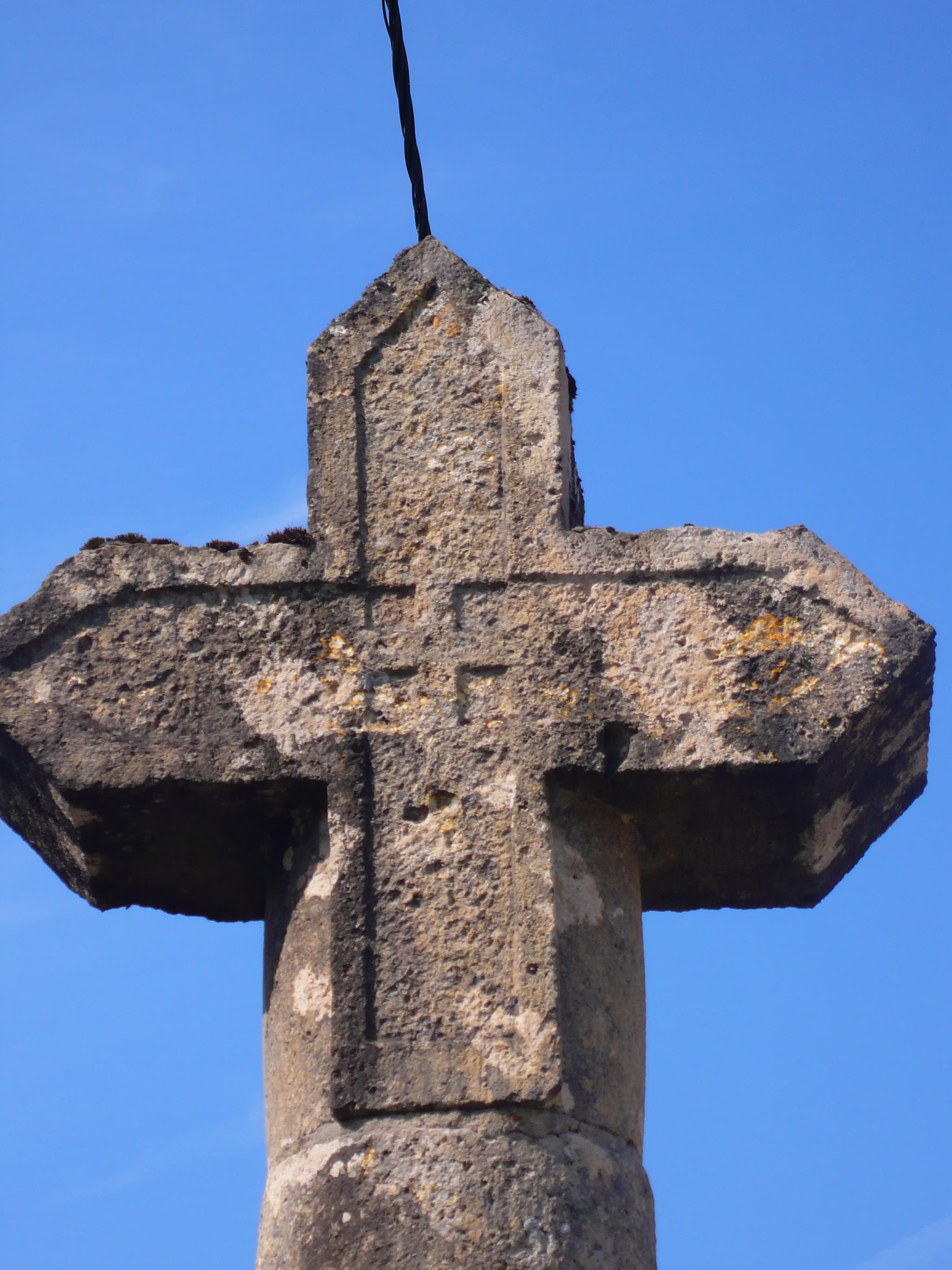 croix de pommarede4