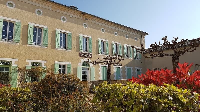 cv_facade