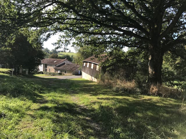 beaulieu-sous-bressuire-gite-albatros-départ randonnée