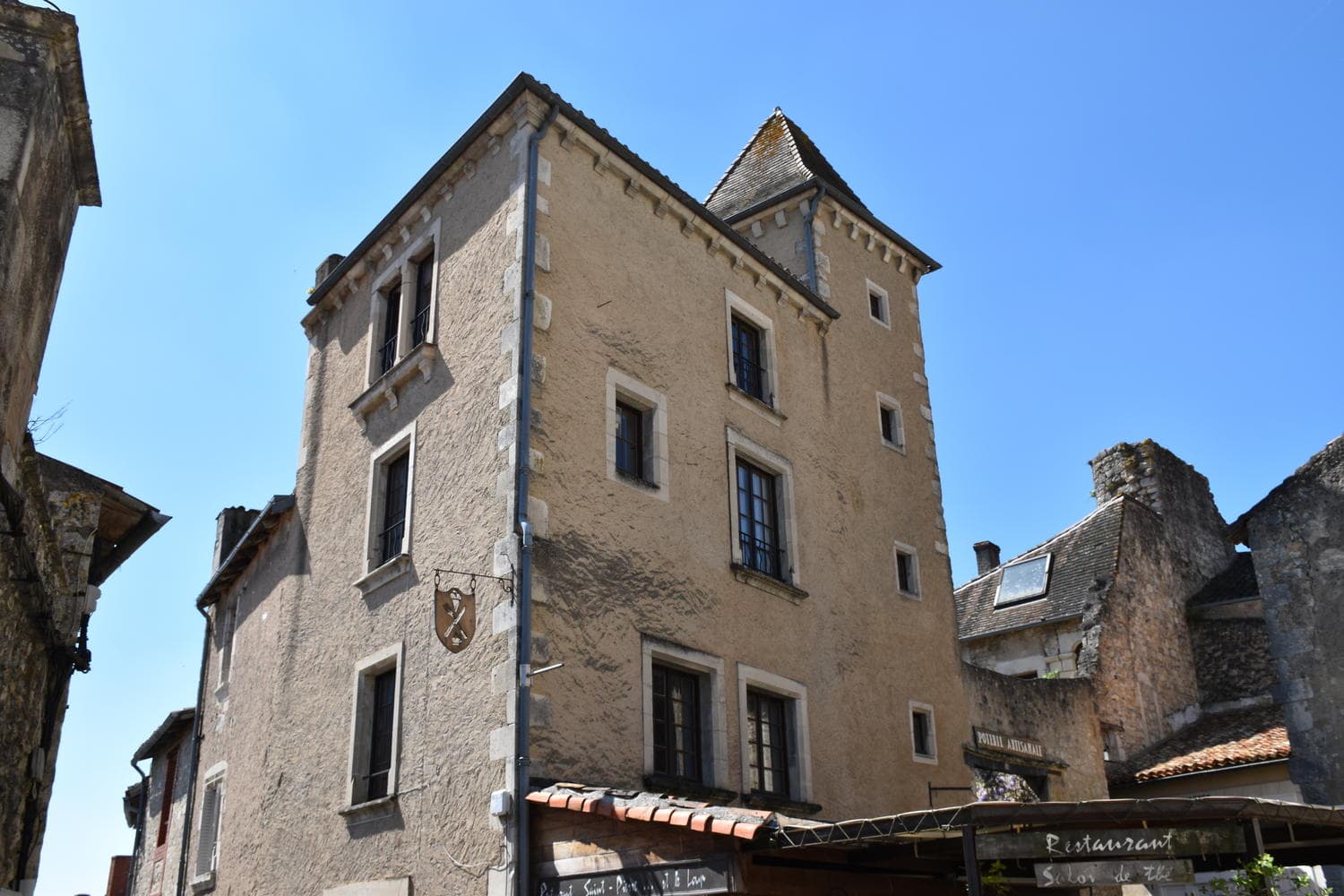 La Tour Duguesclin (Studio et Duplex)_17