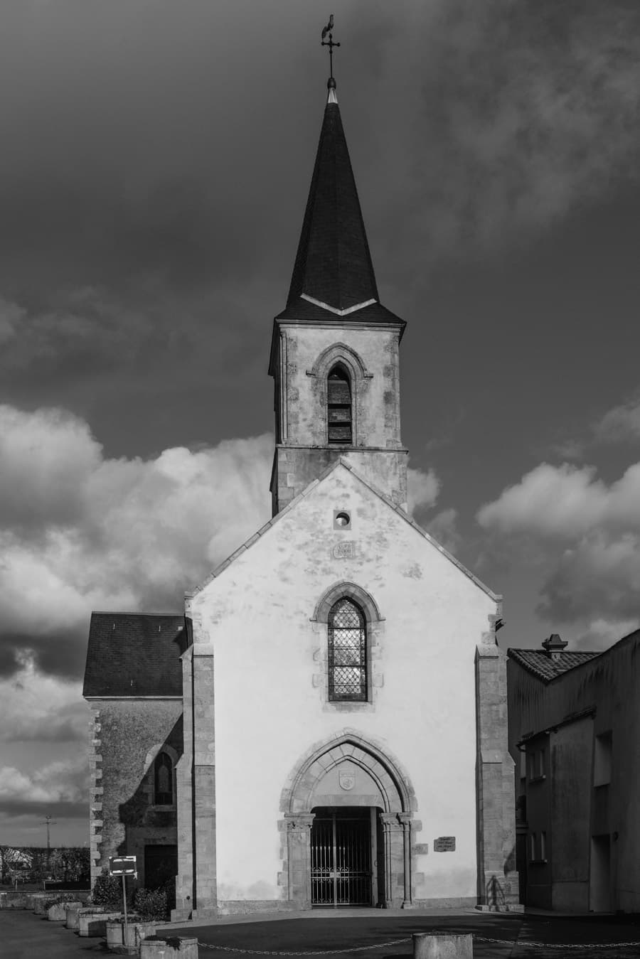 eglise-chateaubourdin