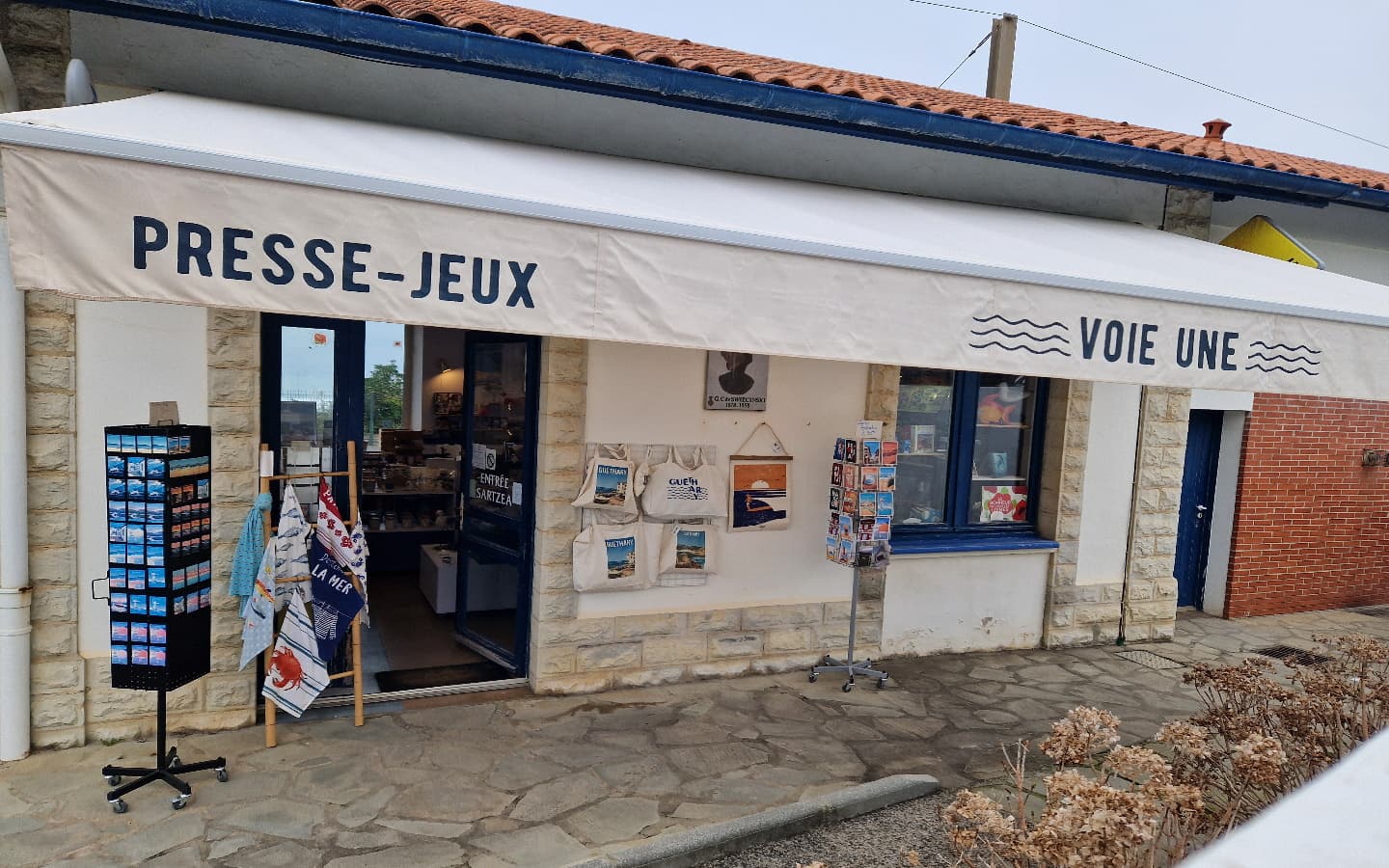 entrée Voie une 1440x900