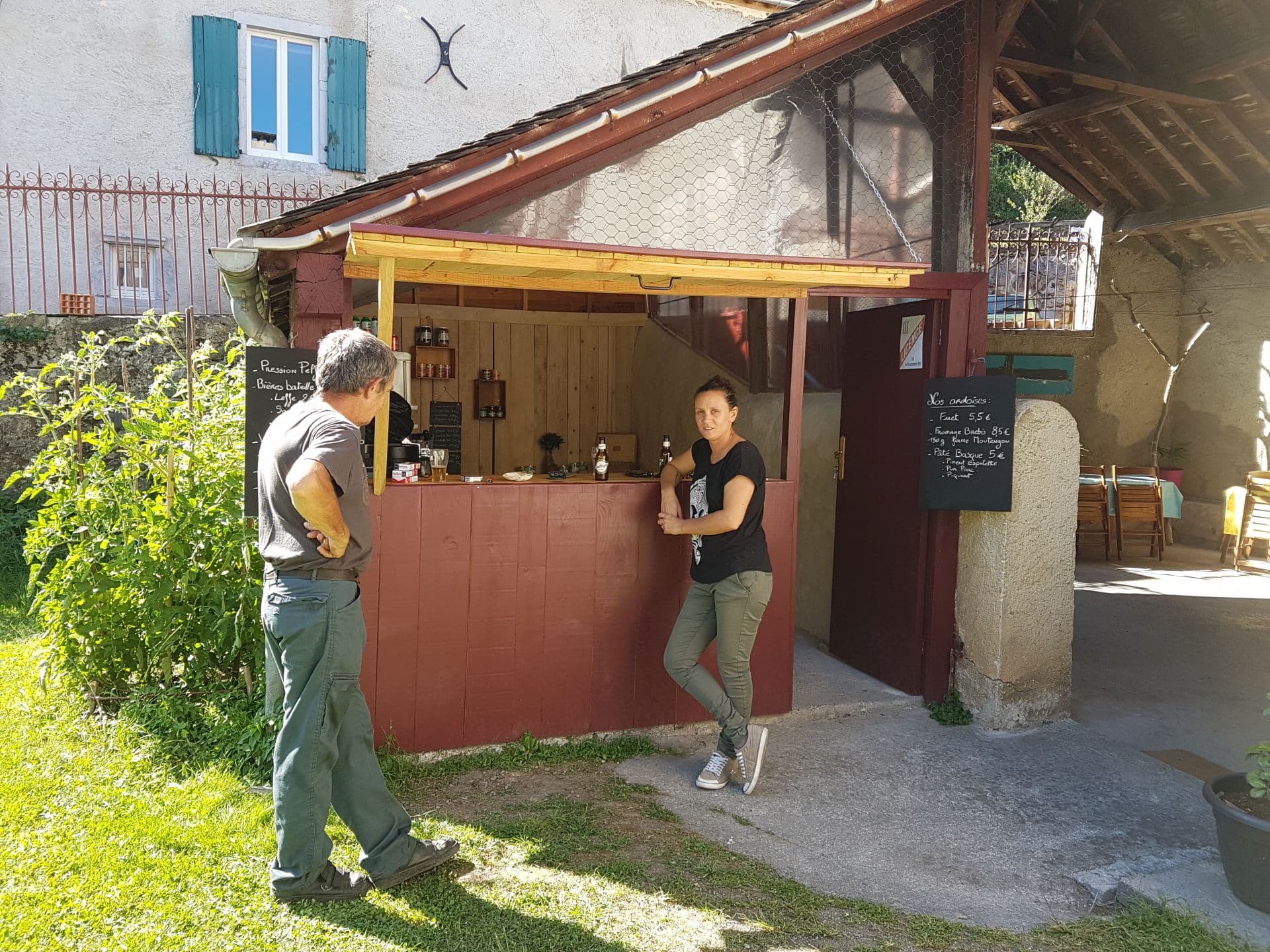 Epicerie-bar gîte Chaneü