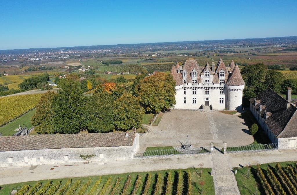 escapadesenperigord_auxescapadesdemonbaz_chateau