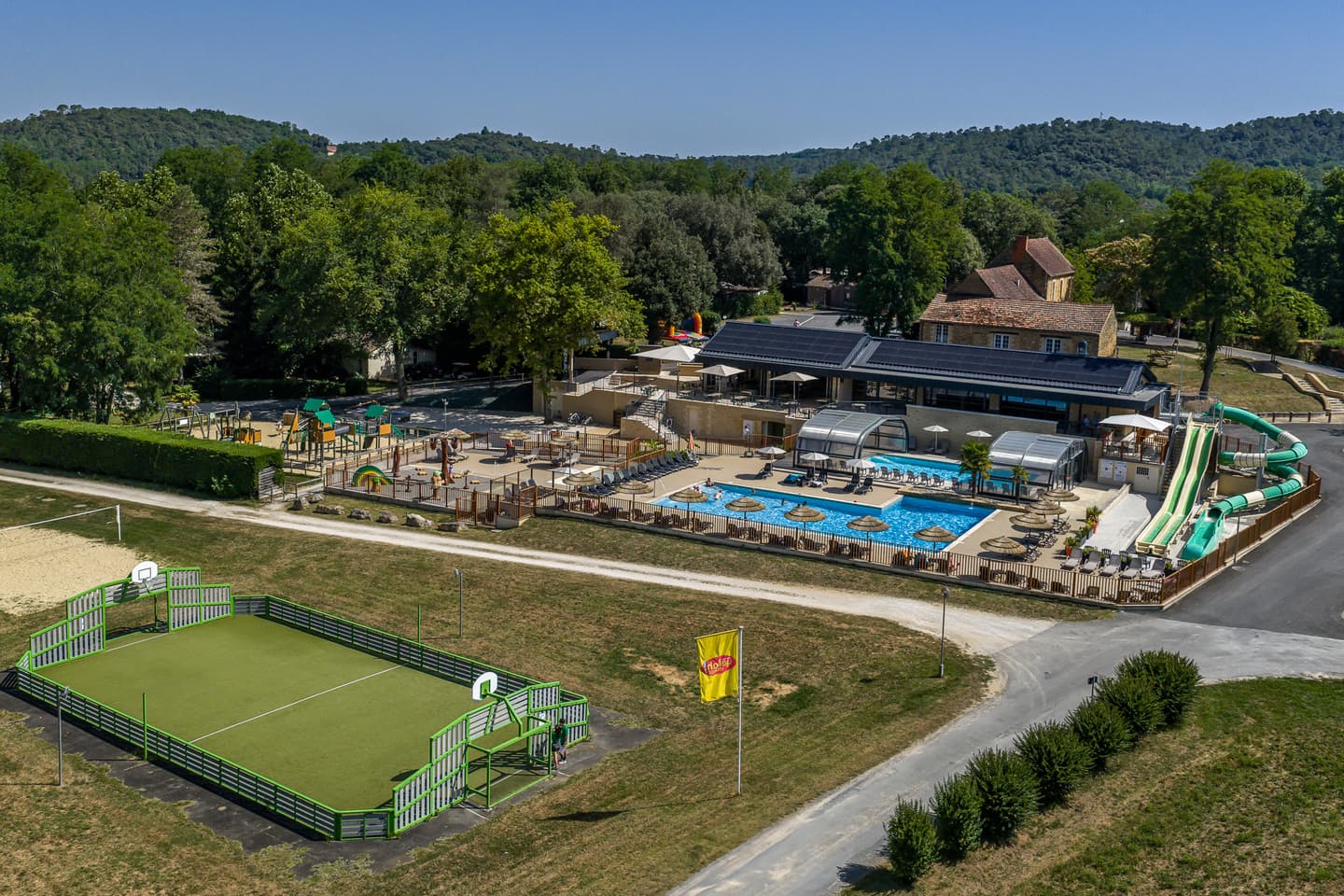 espace aquatique et city stade