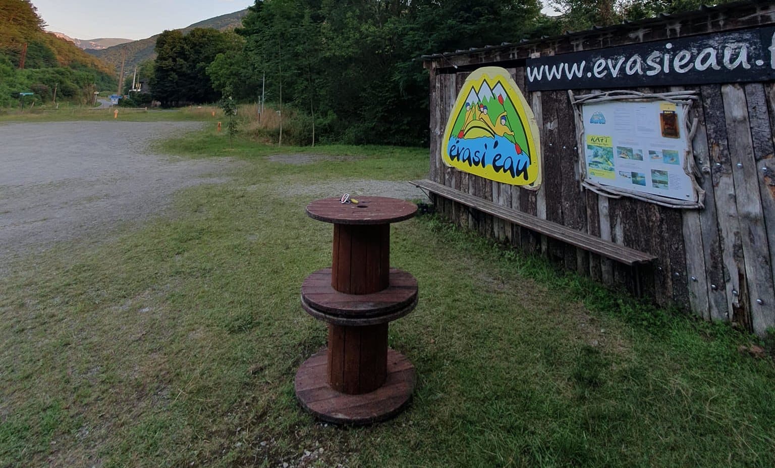 Evasieau rafting gave de Pau Nay Lourdes