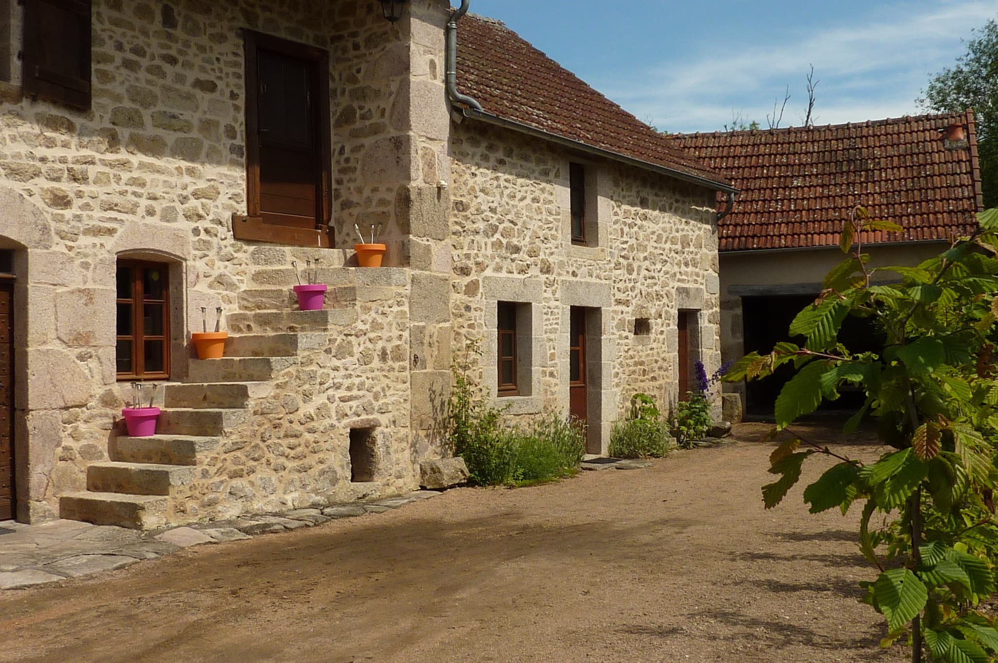 Façade et cour