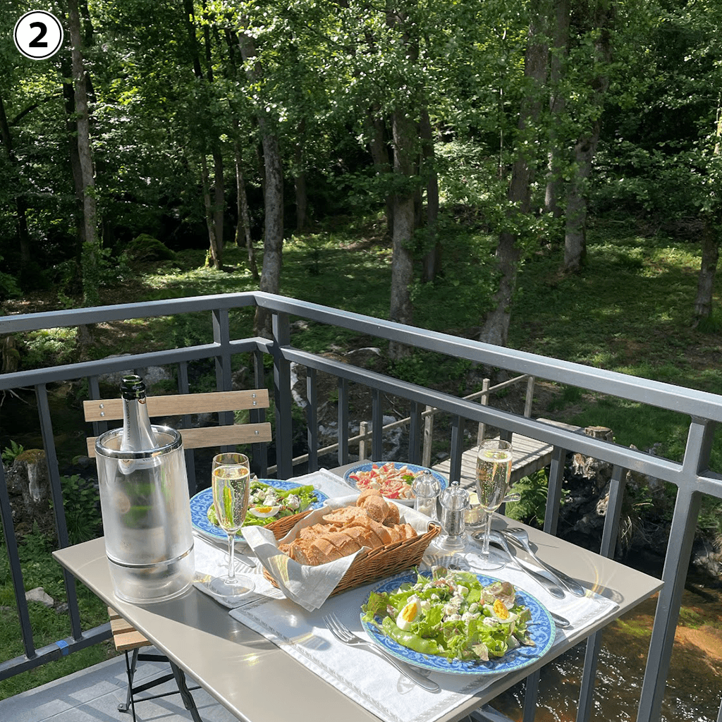 Repas sur le balcon