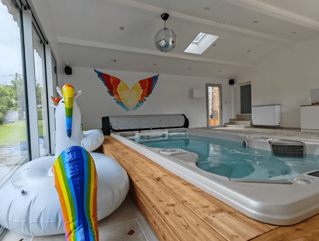 Spa de nage - Gîte insolite Saint-Junien