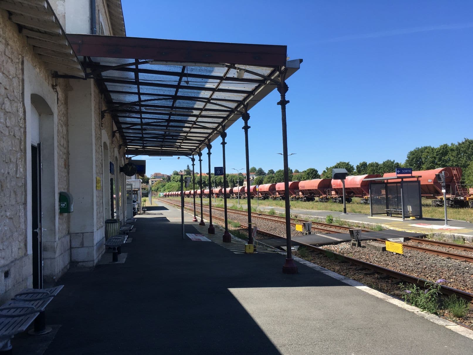 gare_thiviers3