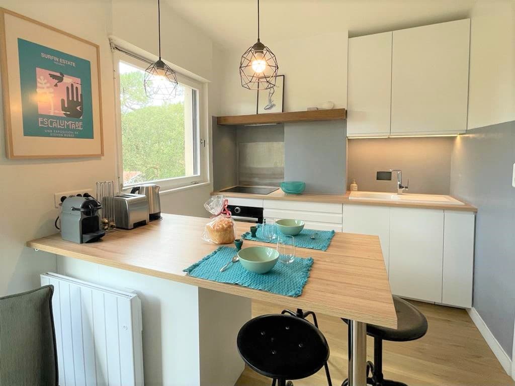 Coin repas du Gîte citybreak La Belle Vie à Seignosse avec Gîtes de France Lande