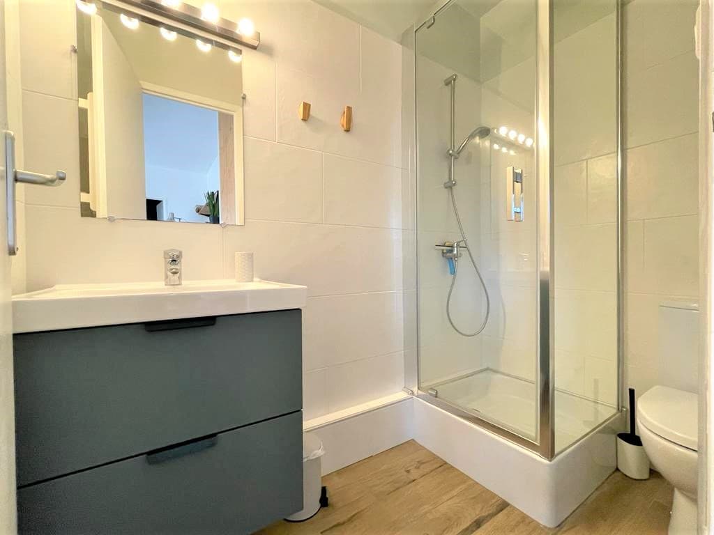 Salle d'eau du Gîte citybreak La Belle Vie à Seignosse avec Gîtes de France Land