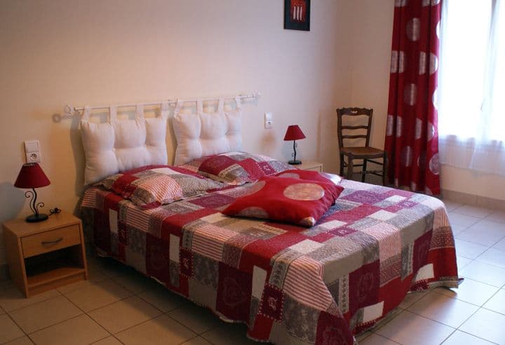 Gîte Montplaisir_à Civray - Chambre