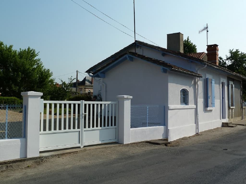 Vue d'ensemble depuis la rue