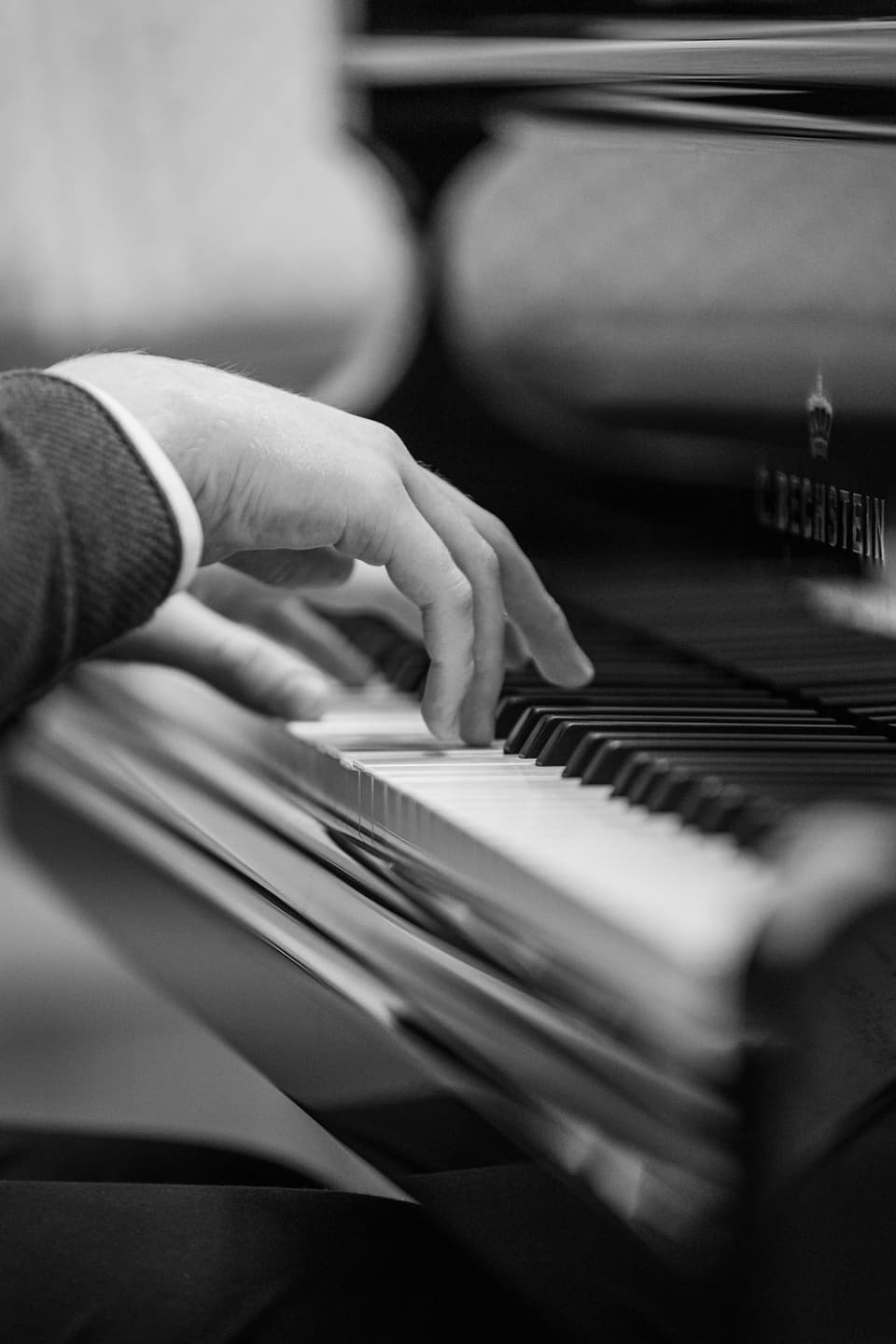 grey85-instrument-7118629