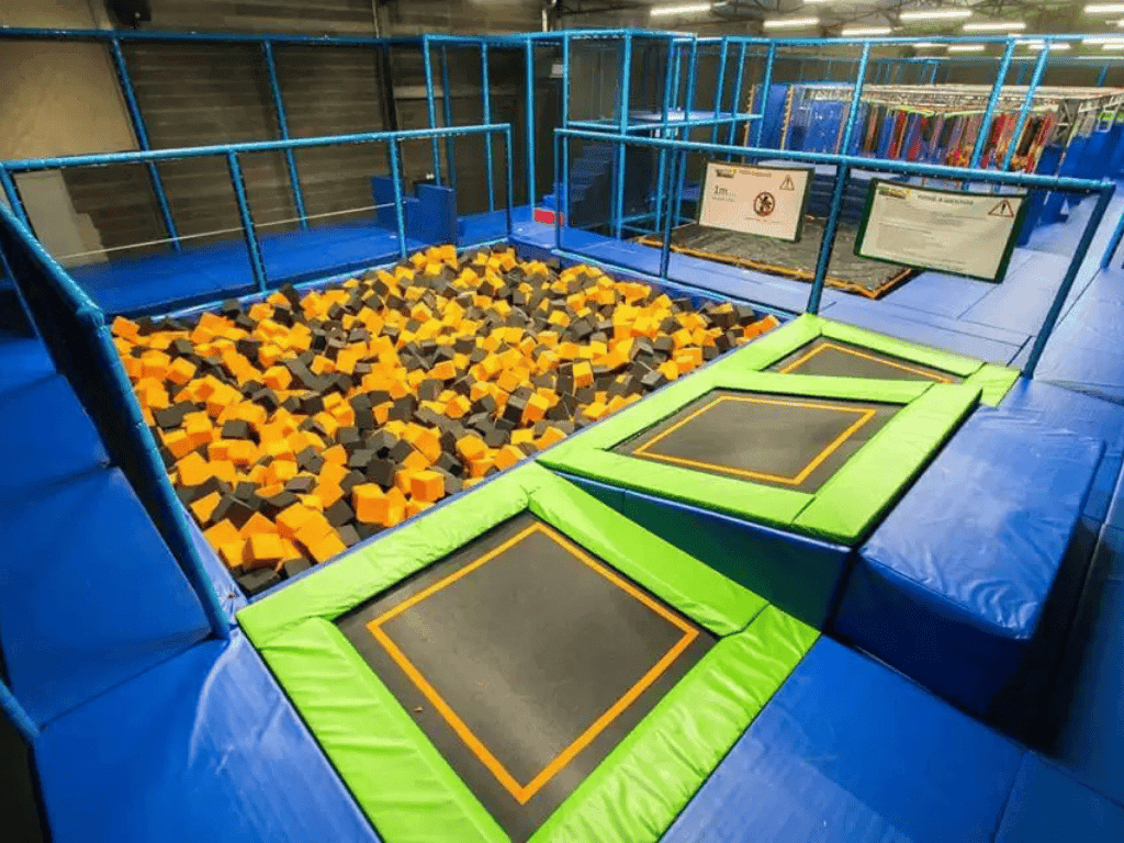 Air-jump-trampoline-parc-poitiers