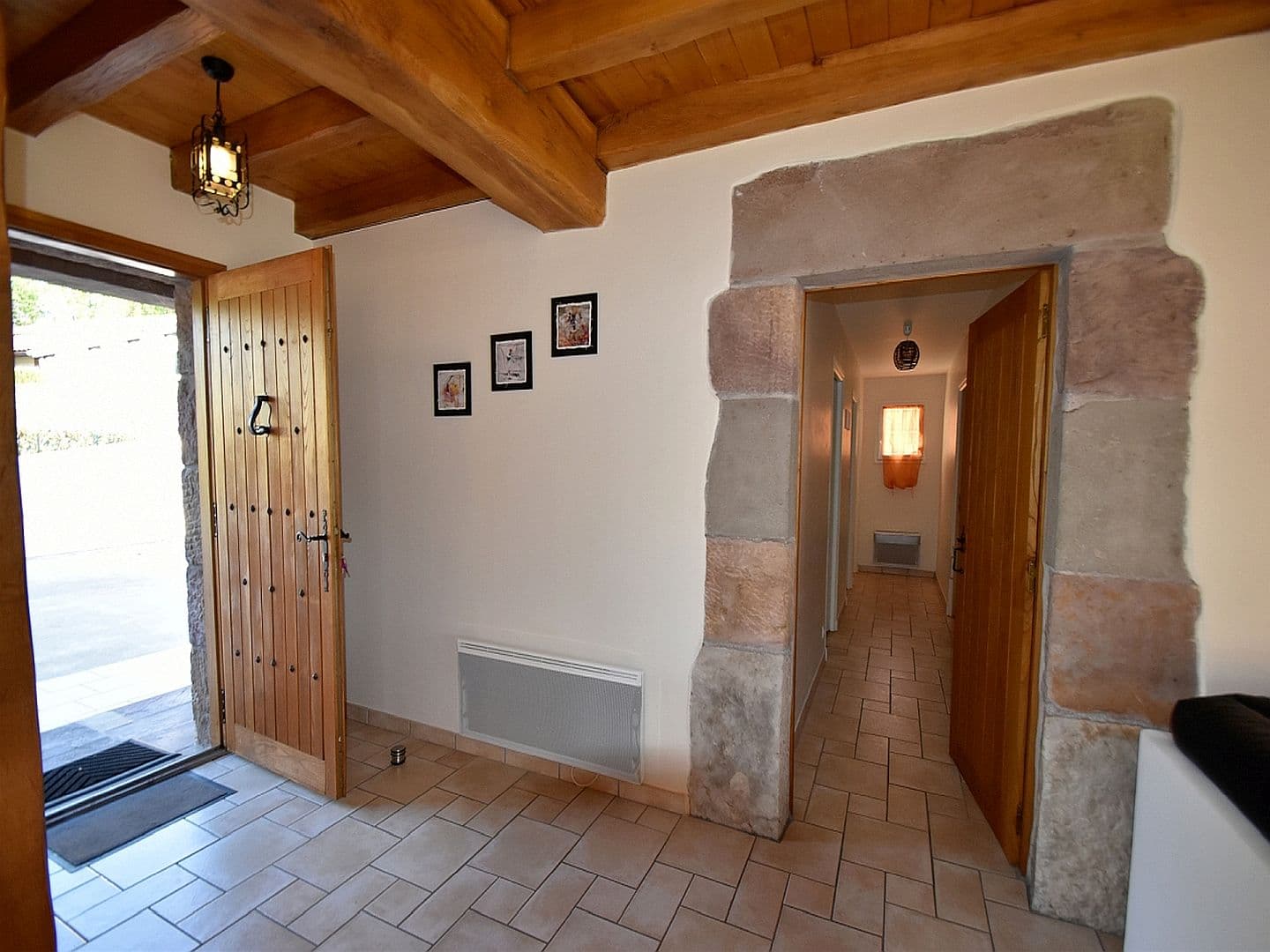 hall entree jean michel arrachea