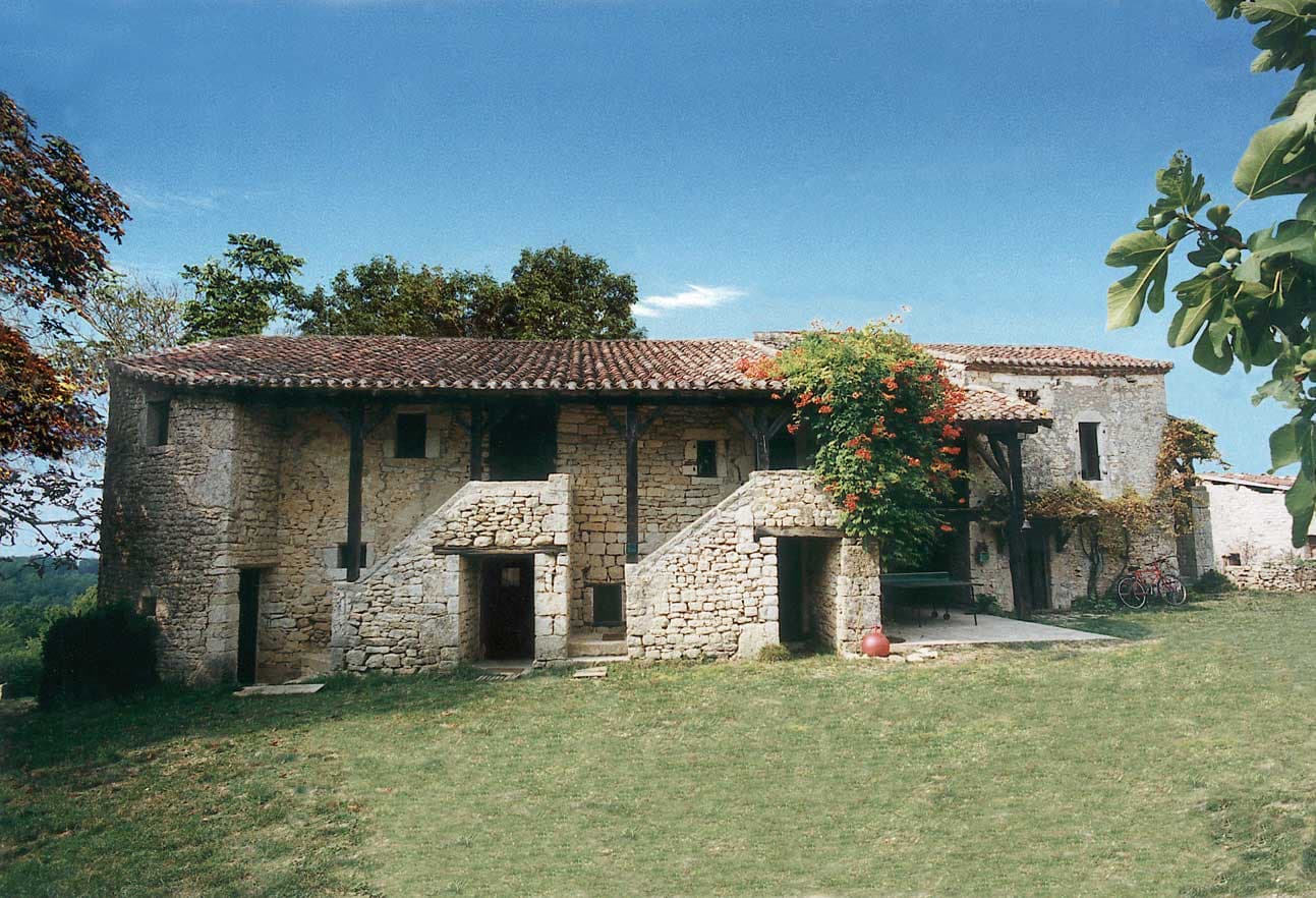 HCOLLAQU047V5026GV_Thézac_ManoirDeLaGabertie_Faffa_extérieur