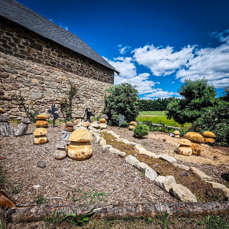 hameau-donnedevie-exterieur