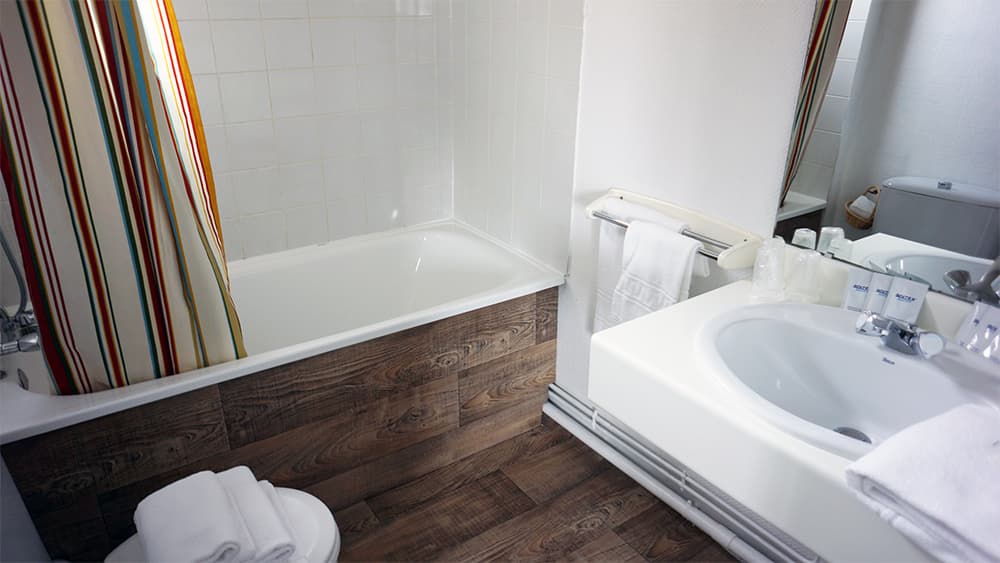hotel-atlantide-bisca-bain