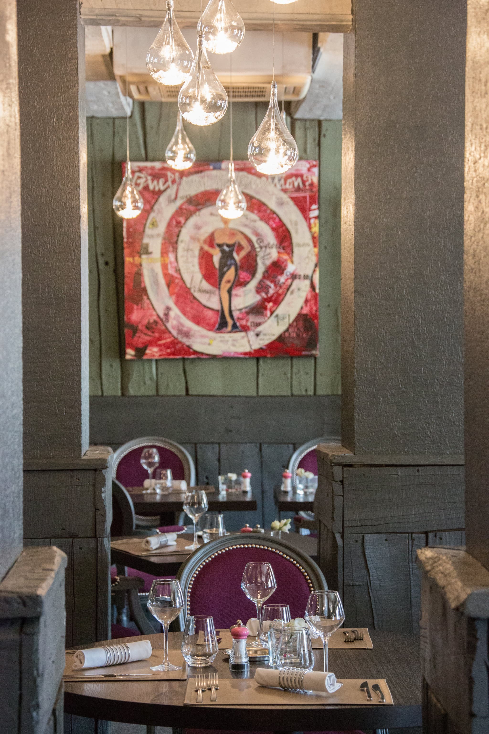 Hôtel-Restaurant-Le-Beaulieu-Salle-Climatisée-3_16