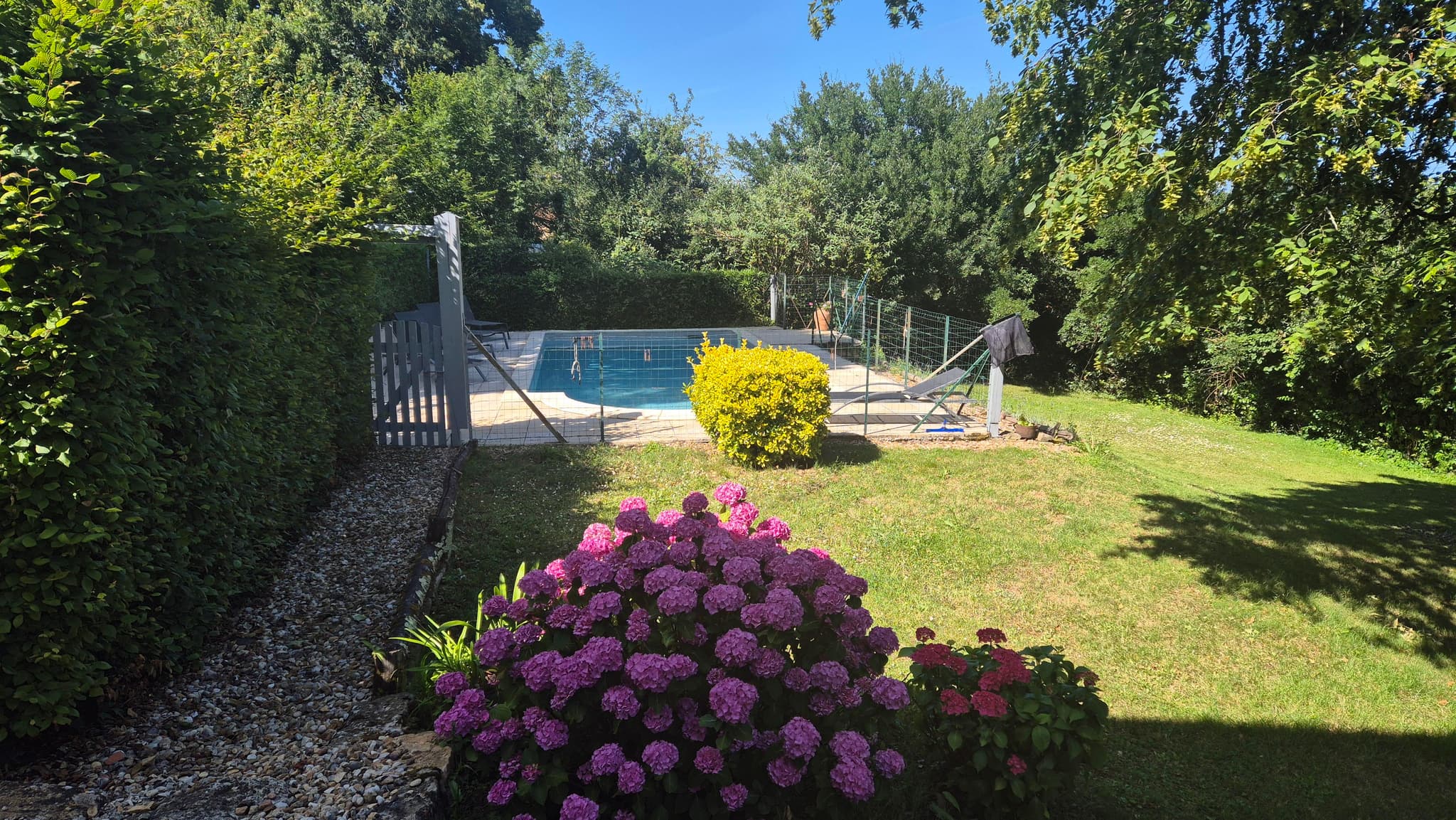 Maison Rouge avec piscine privée au nord de Sarlat_3