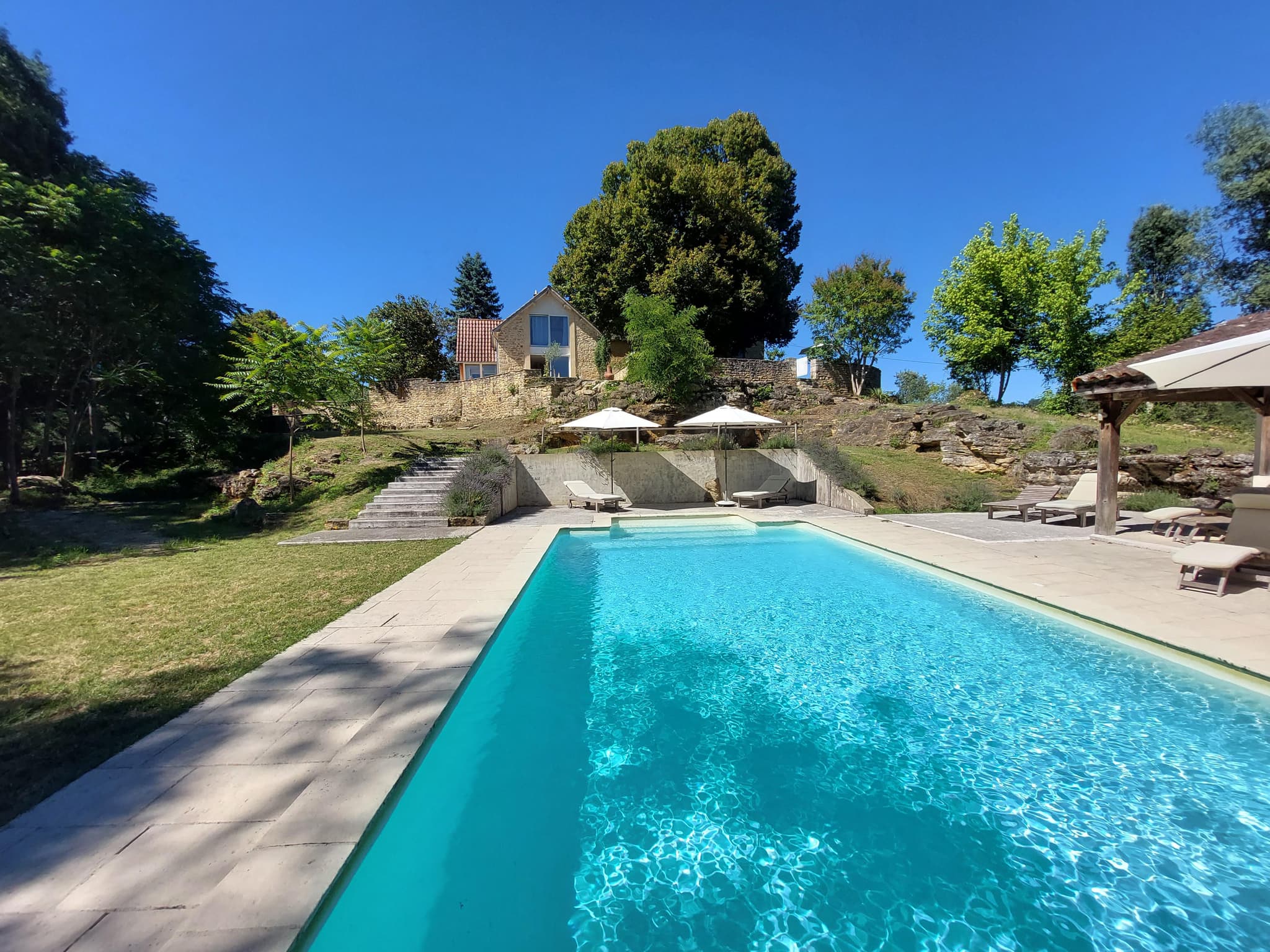 Les Chambrils avec piscine chauffée_1